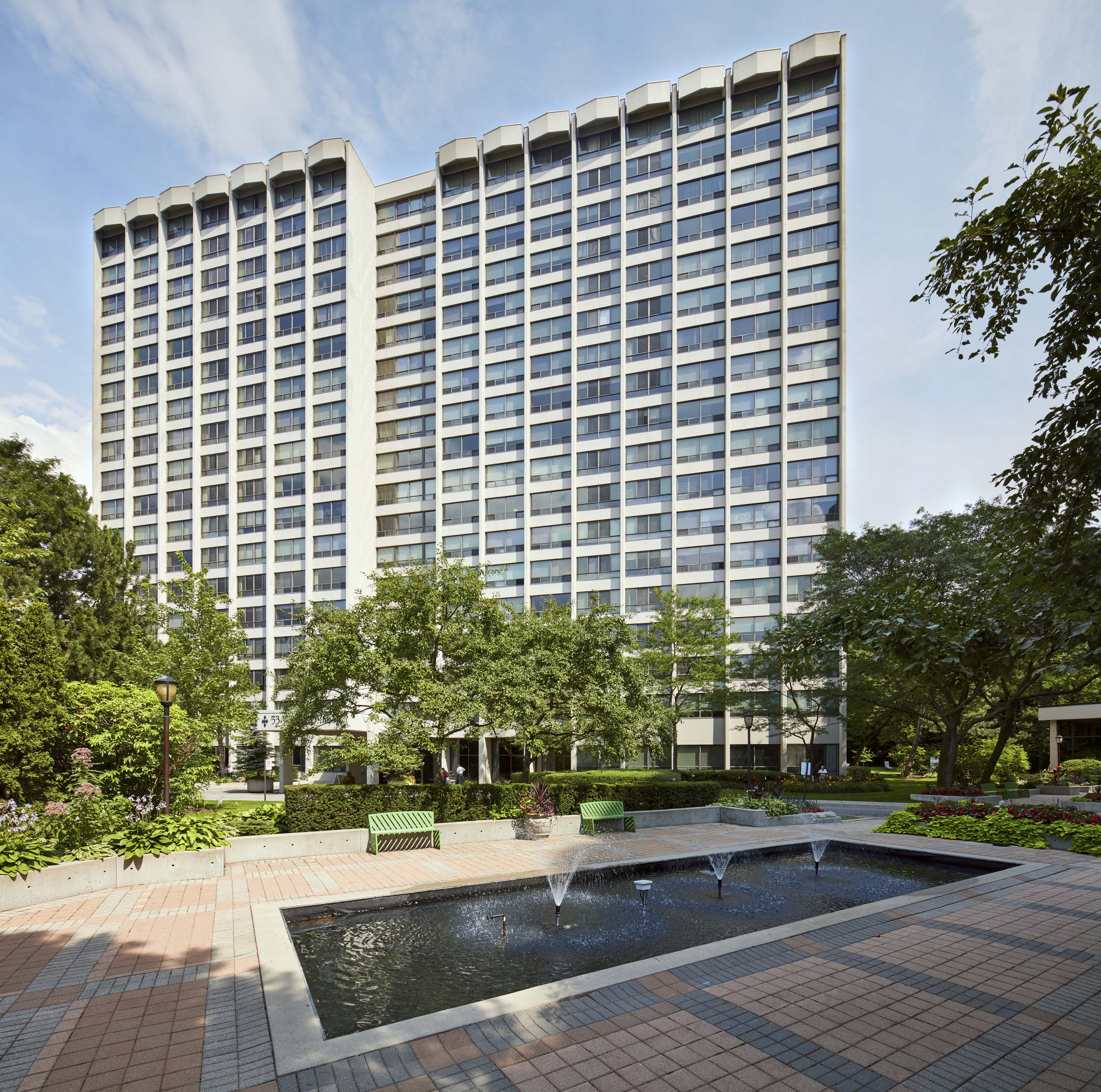 Place Apartments, 53 Hill Boulevard, Etobicoke